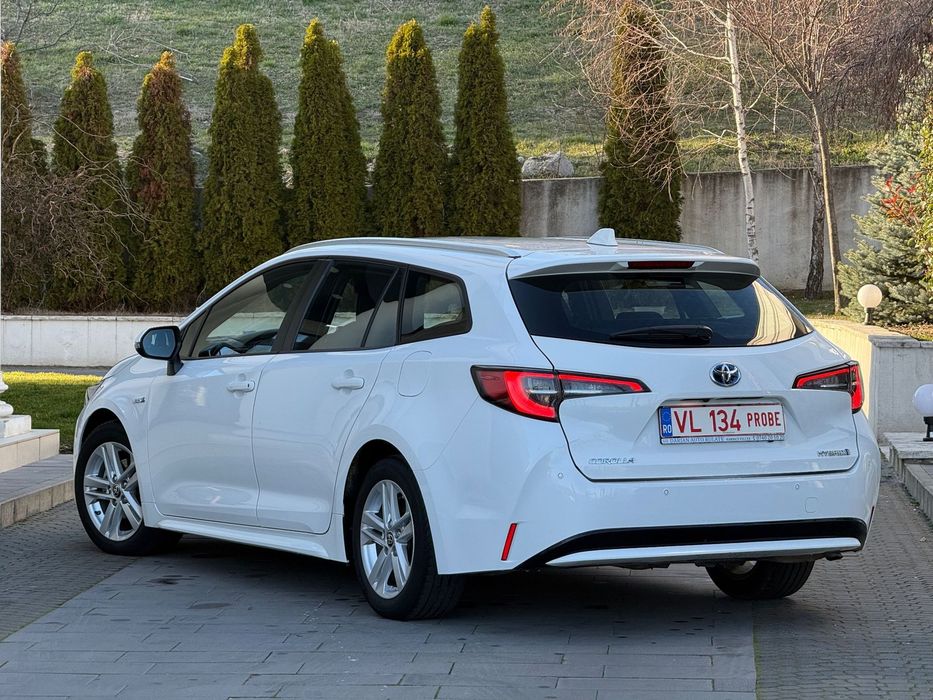 Toyota Corolla Tva Deductibil 1 An Garantie 1.8 Hybrid Sport 152cp