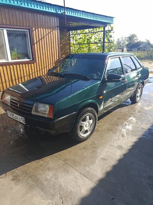 Ваз 21099  вхорошем состоягий
