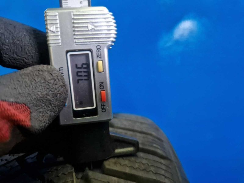 2 Continental R18 225/40
зимни гуми DOT3017