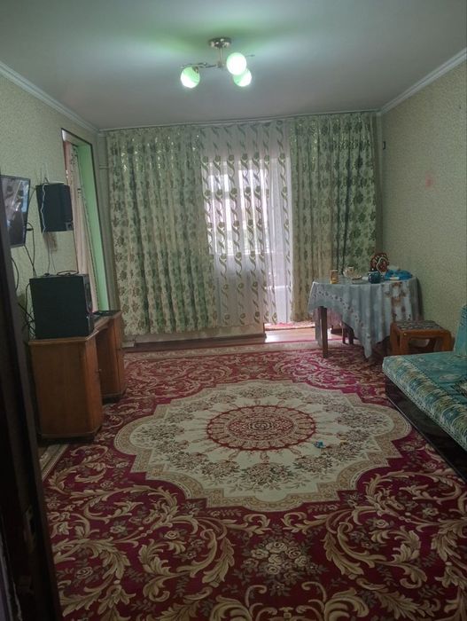 Bez makler o'g'li bollarga kvartra Bor