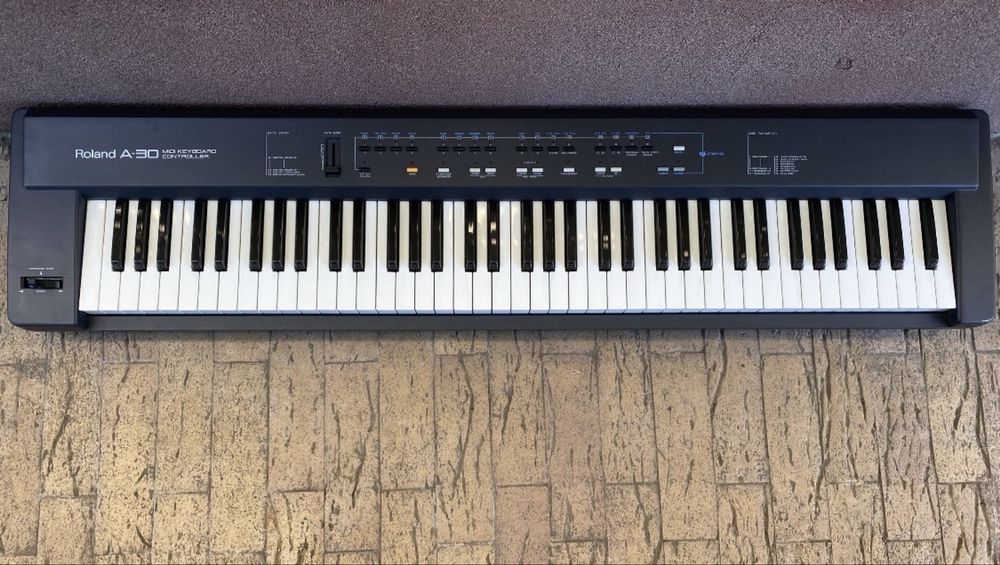 Roland A - 30