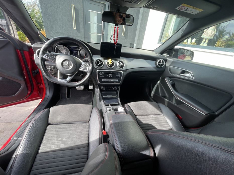 MERCEDES-BENZ CLA 2018 — imagine 3