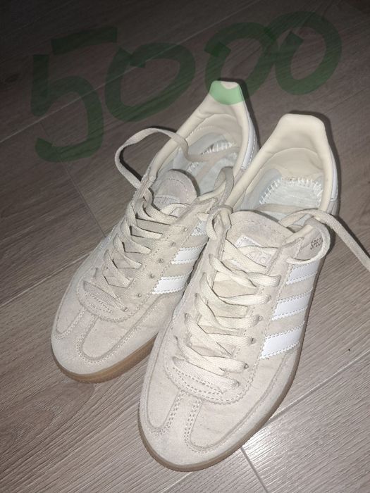 Продам женскую обувь