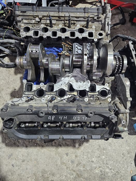 Двигател 4.2 ТДИ 351 от ауди Audi a8 d4 4h На части скоростна кутия