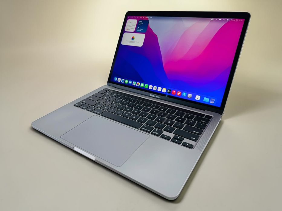 Apple MacBook Pro 13" M1 16RAM 512SSD Touch Bar Перфектен! Гаранция!