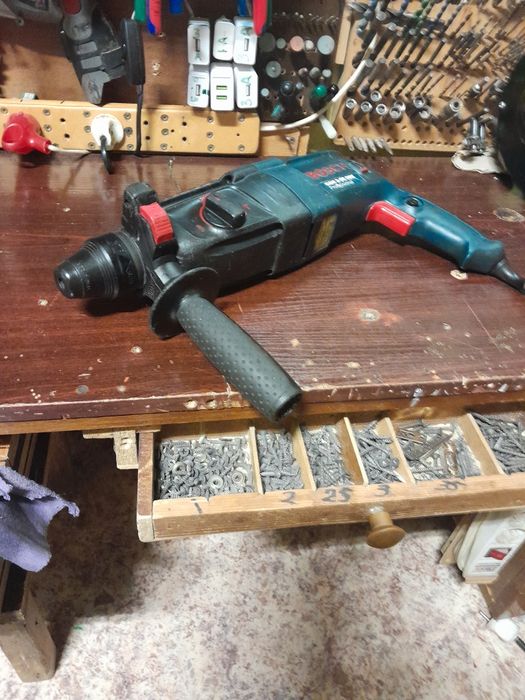 Перфоратор Бош б/у. gbh2 - 26dre