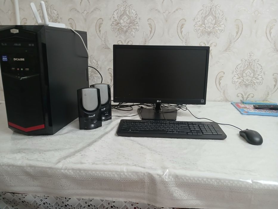 Rabochiy stol kampyuteri sotiladi