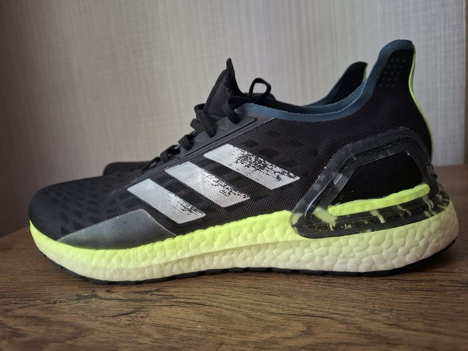 Adidas Ultra Boost маратонки 44.5 номер.