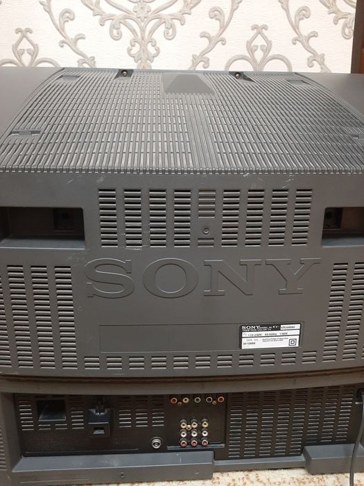Телевизор SONY, в хорошом состоянии