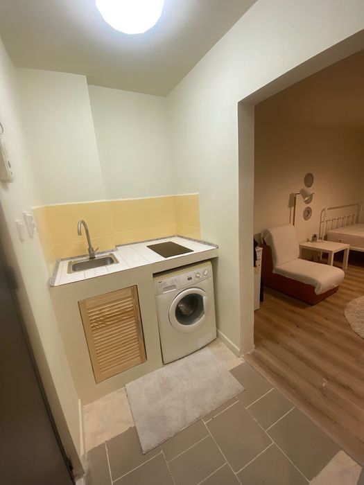 Inchiriez garsoniera moderna, mobilata si utilata, in zona Poarta 6