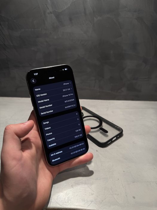 КАТО ЧИСТО НОВ Iphone 15 Pro, 87% батерия