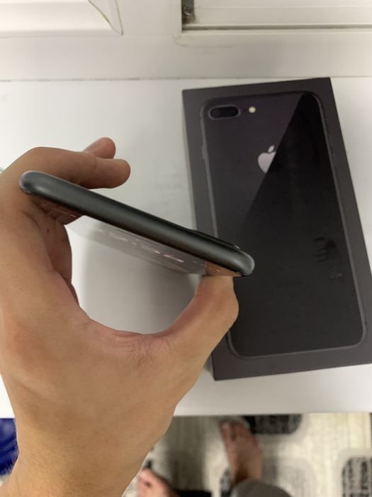Iphone 8+ plus 256 GB каробка документами
