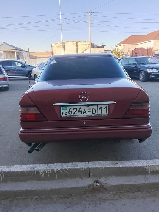 124 мерс 2 куб 1993