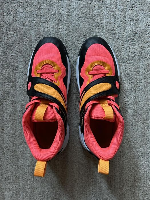 Баскетболни маратонки Nike Team Hustle D 11, номер 40