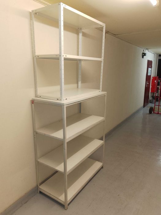 Масивен стелаж с 4 рафта, д/ш/в - 101х49х130 см