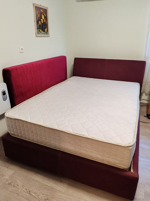 Pat tapitat dublu 140 x 190 cu saltea