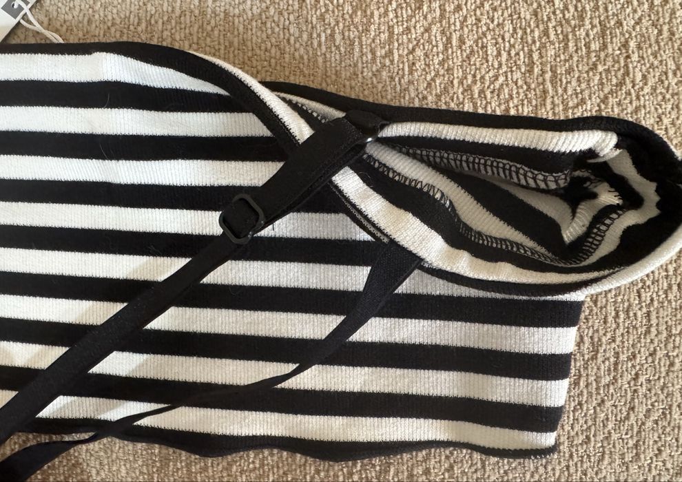 Топ в полоску на лямках