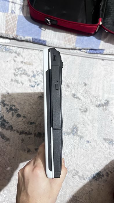 Продам офисный ноутбук Fujitsu