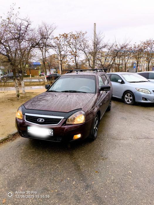 Прдам. Лада Приора универсал Ваз 2171