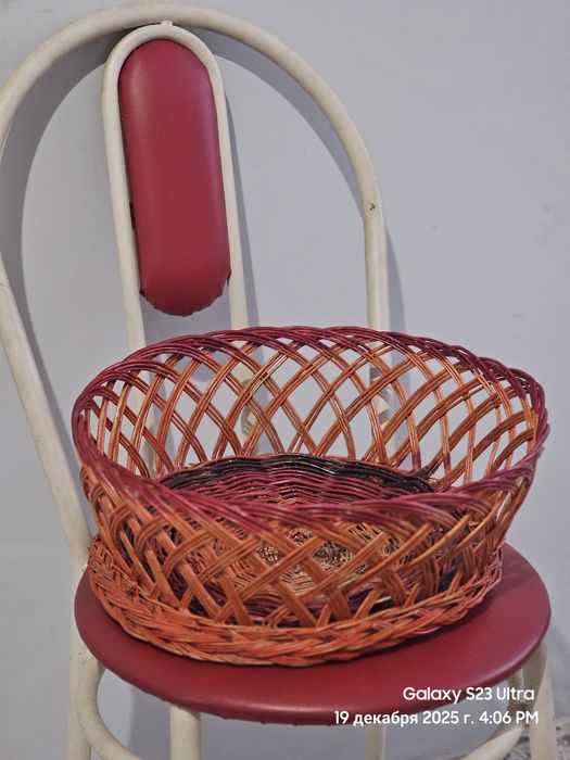 Корзина, по 2000 тг.