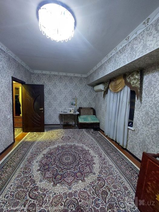 Kora kamish 2/3 da  1x2/2/4 balkon 2x6 srochna sotiladi