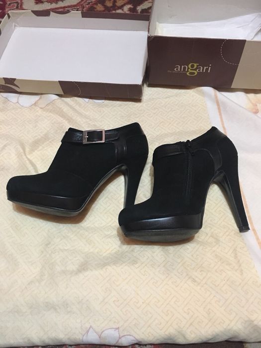 Ghetute Botine/pantofi/ ghete Angari piele 35