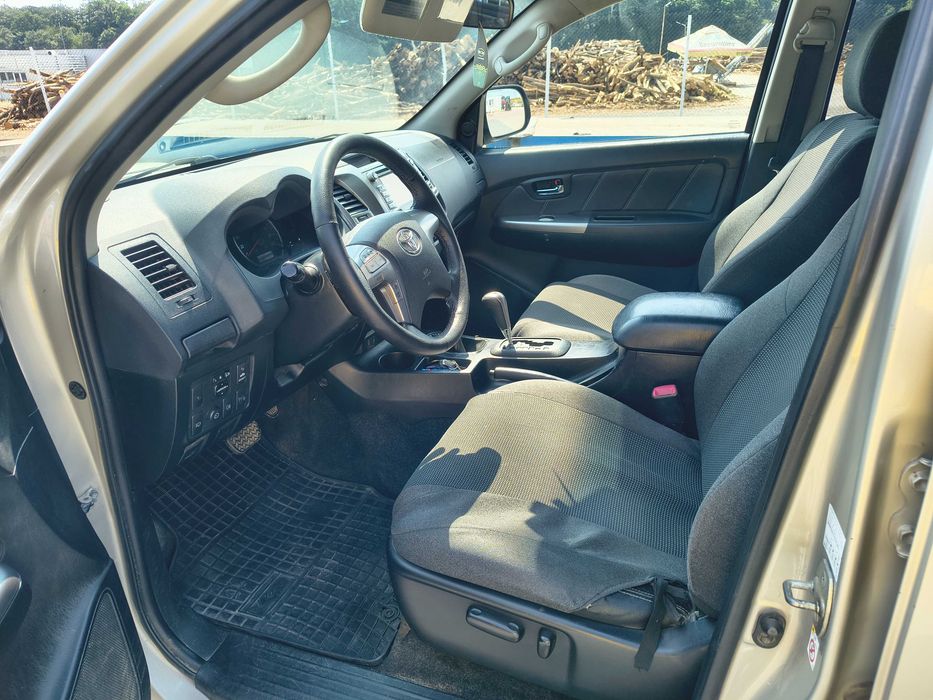 Toyota Hilux 2015