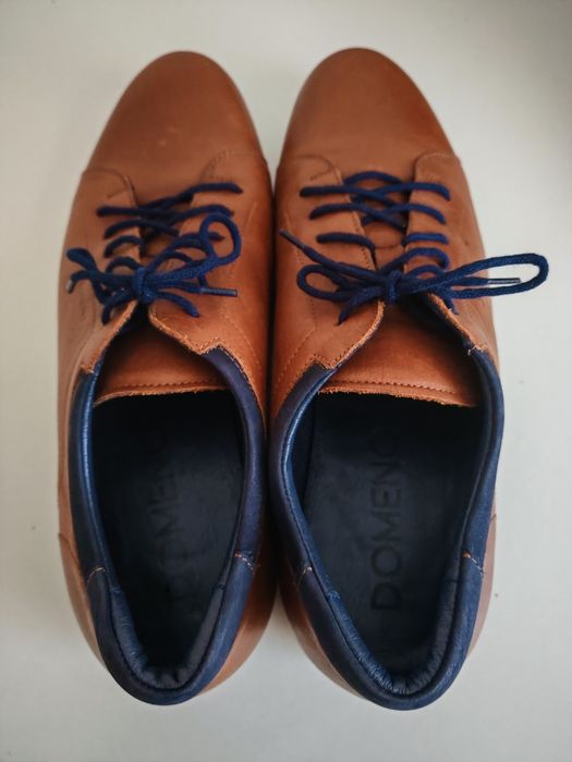 Pantofi mărimea 40  din piele naturala de culoare maro interior 28 cm