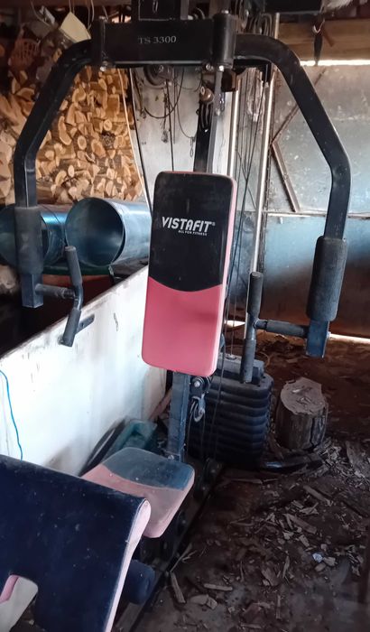 Продавам комбиниран фитнес уред гладиатор