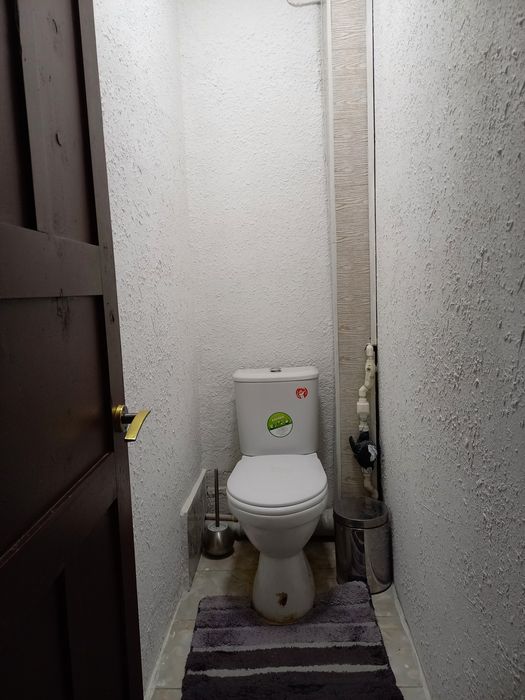 3 xonalik panel uy sotiladi. Yangiyol. Massiv Anorqulovda