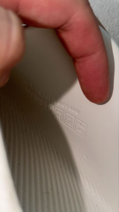 Обувь Adidas для лета ( оригинал )