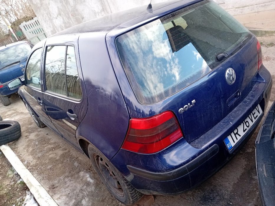 Vând golf 4 1.9 tdi atd