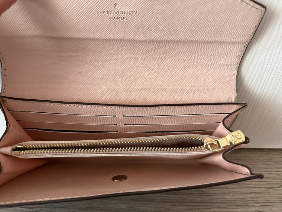 Portofel model LV