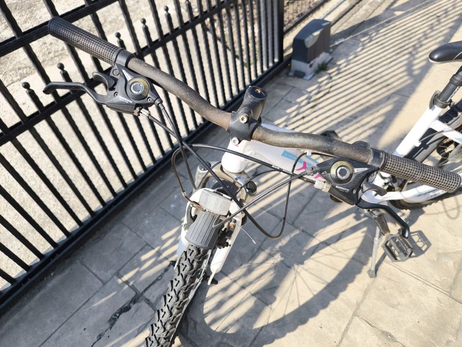 De vânzare bicicleta