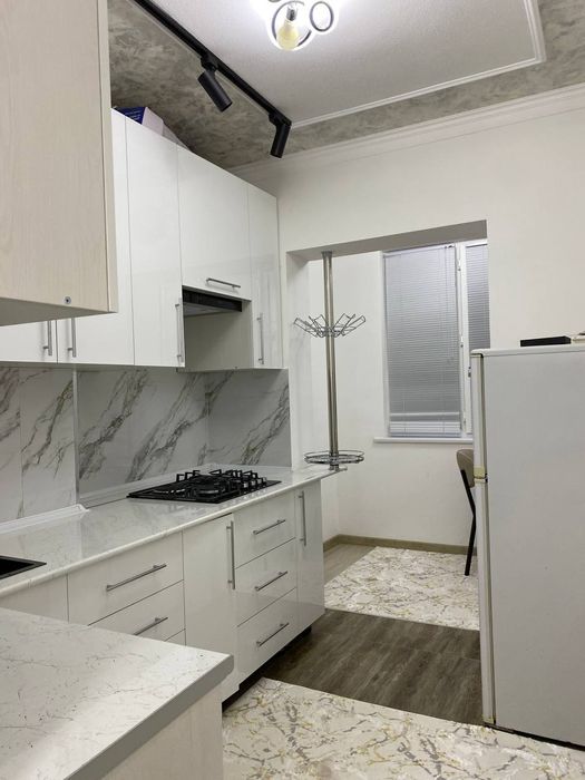 Сдаётся своя квартира Чирчик 8 микрорайон 2/3/4 новый ремонт