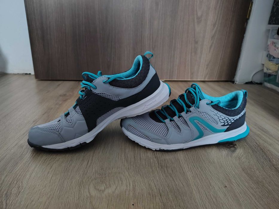 Adidași Decathlon Nr 40