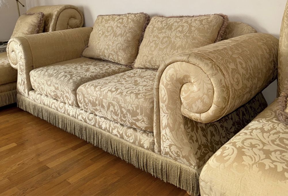 Диваны, кресла