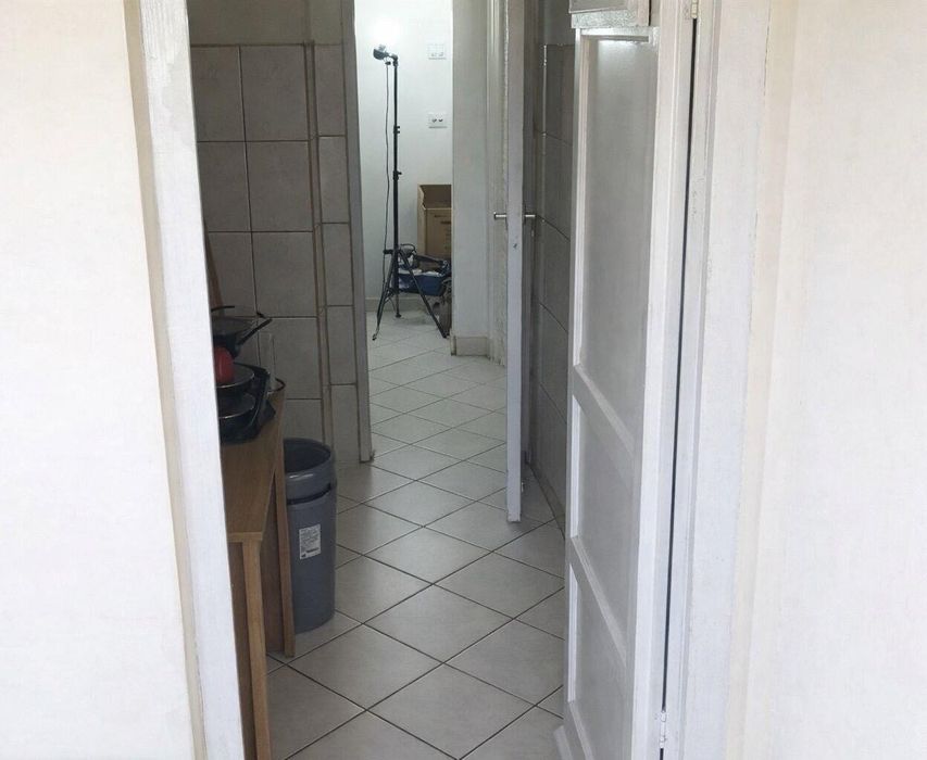 Garsoniera zona 9 Mai