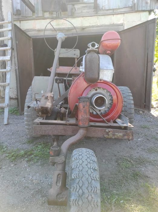 Продам минитрактор можно по частям