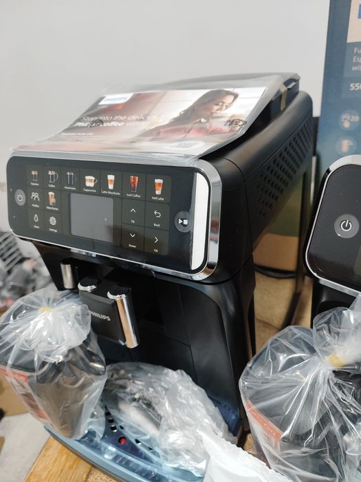 Espressor automat philips seria 5500