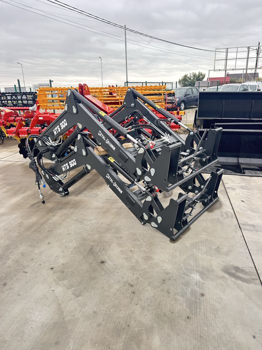 Incarcator frontal u 650-445/550/640. Incarcator Metal Technik