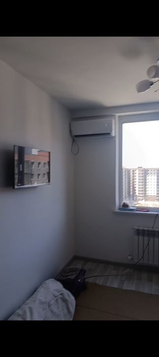 Food city yangi Qo'yliq bozorni oldida