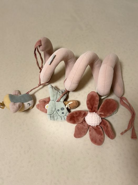 Лот от играчки  и книжки little dutch Toky toy Goki