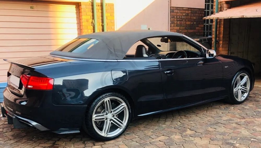 Extensii / Colțare Lip Bara Spate Audi A3 A4 A5 A6 A7 – Negru Lucios