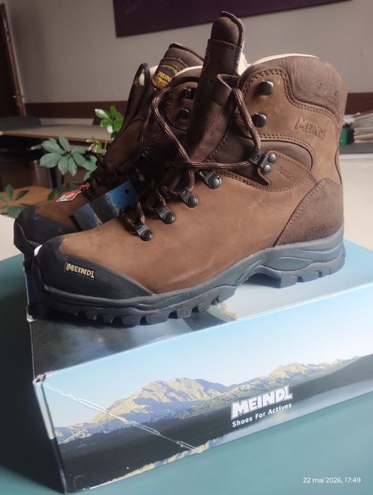 Bocanci MEINDL MARIMEA 10 (44) model 2894 46 KANSAS DUNKELBRAUN
