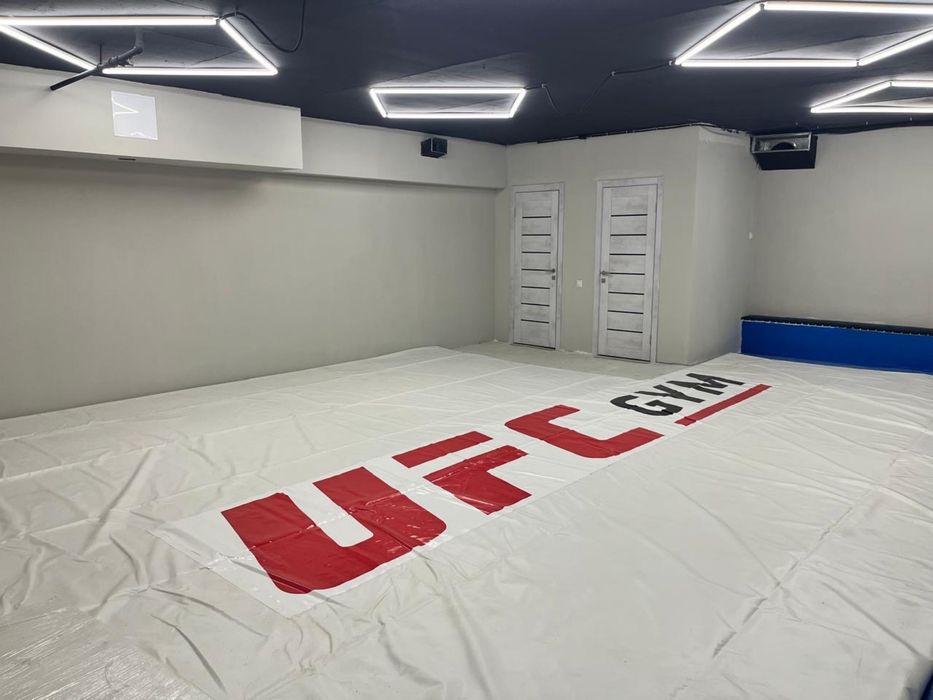 Сдам в аренду зал для единаборств.
