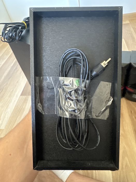 Vand sistem audio Akai 5.1