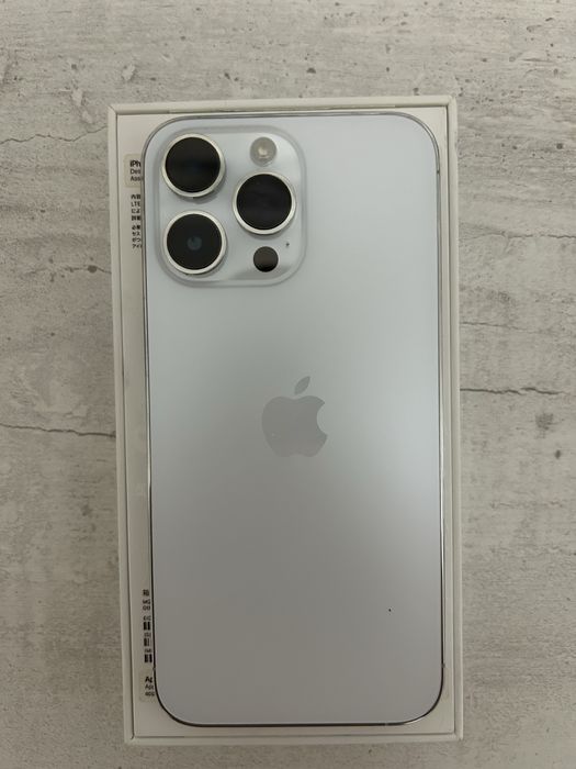 Продам Айфон 14 pro max 256