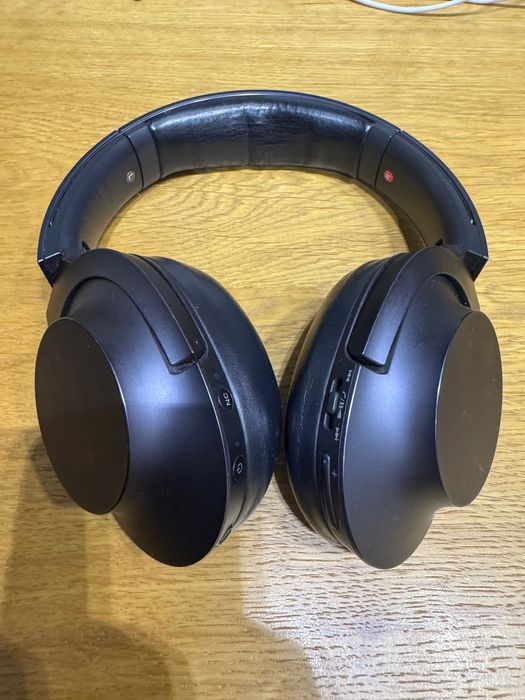 5 пар премиум-наушников Sony Bose Jabra