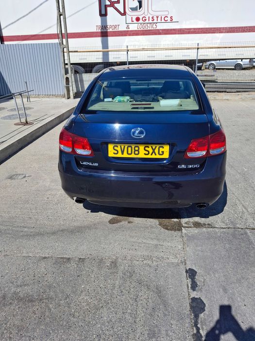 Vând sau schimb Lexus GS300
